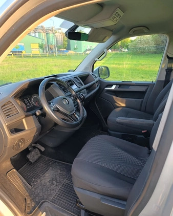 Volkswagen Caravelle cena 125000 przebieg: 188000, rok produkcji 2018 z Radziejów małe 16